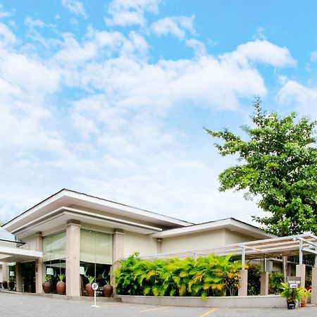 Tasneem Hotel Malioboro يوغياكارتا المظهر الخارجي الصورة