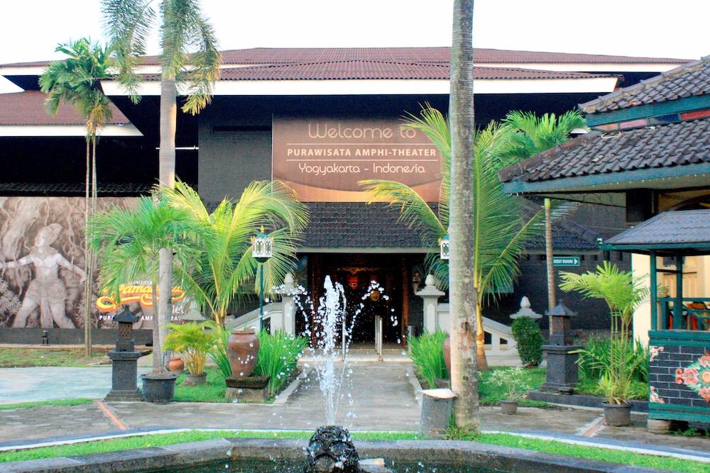 Tasneem Hotel Malioboro يوغياكارتا المظهر الخارجي الصورة