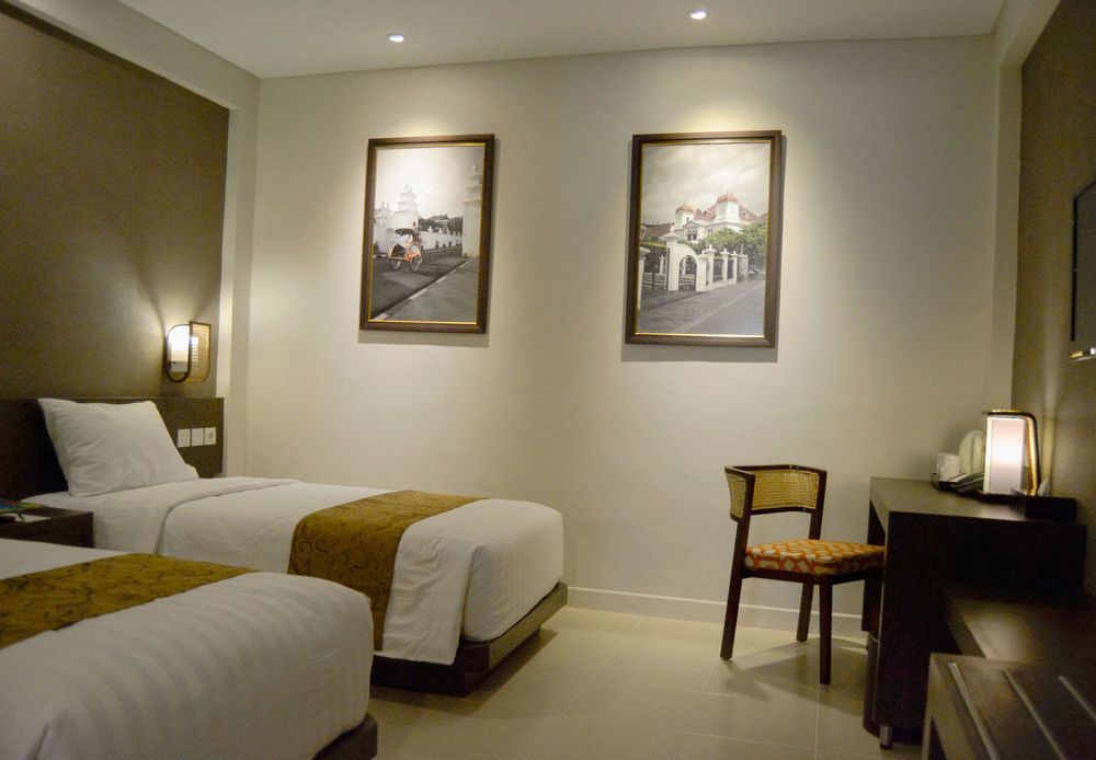 Tasneem Hotel Malioboro يوغياكارتا المظهر الخارجي الصورة
